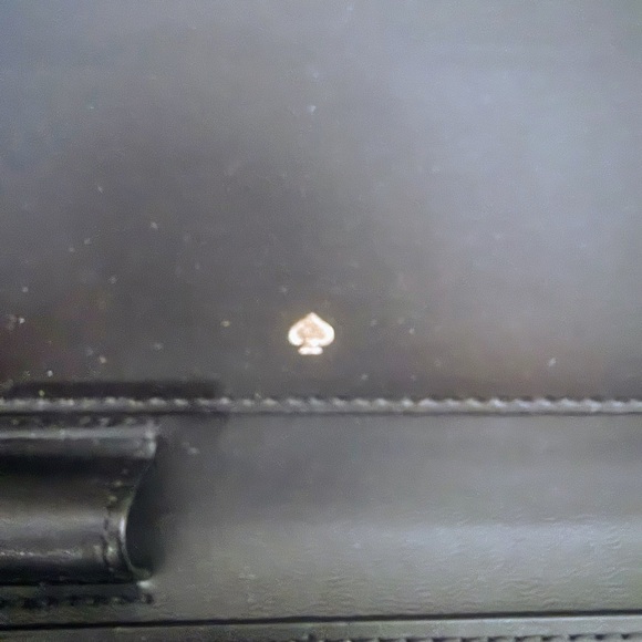 Kate Spade Black and Gold Wallet & Arctic water bottle iridescent - Picture 6 of 9